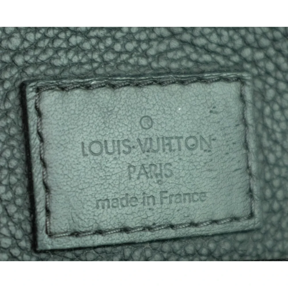 Louis Vuitton Aerogram Takeoff Sling Bag - Black Leather
